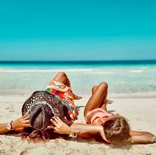 Friday mood. 

📸 @maya_mamasdiary 

#almazabay #amazingalmaza #travcoproperties #shores #water #vacation #beach #swim #crystalclear #mediterranean #beachesoftheworld  #relax #egypt #views #love #2023 #free #friday #fridaymood