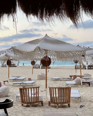 Treasured moments 

📸 @may_imad 
#almazabay #amazingalmaza #travcoproperties #shores #water #vacation #beach #swim #crystalclear #mediterranean #beachesoftheworld  #relax #egypt #views

Tax Registration no.:315-230-886